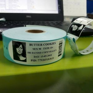 Vòng đeo tay nhận diện người bệnh màu xanh da trời 0944523668